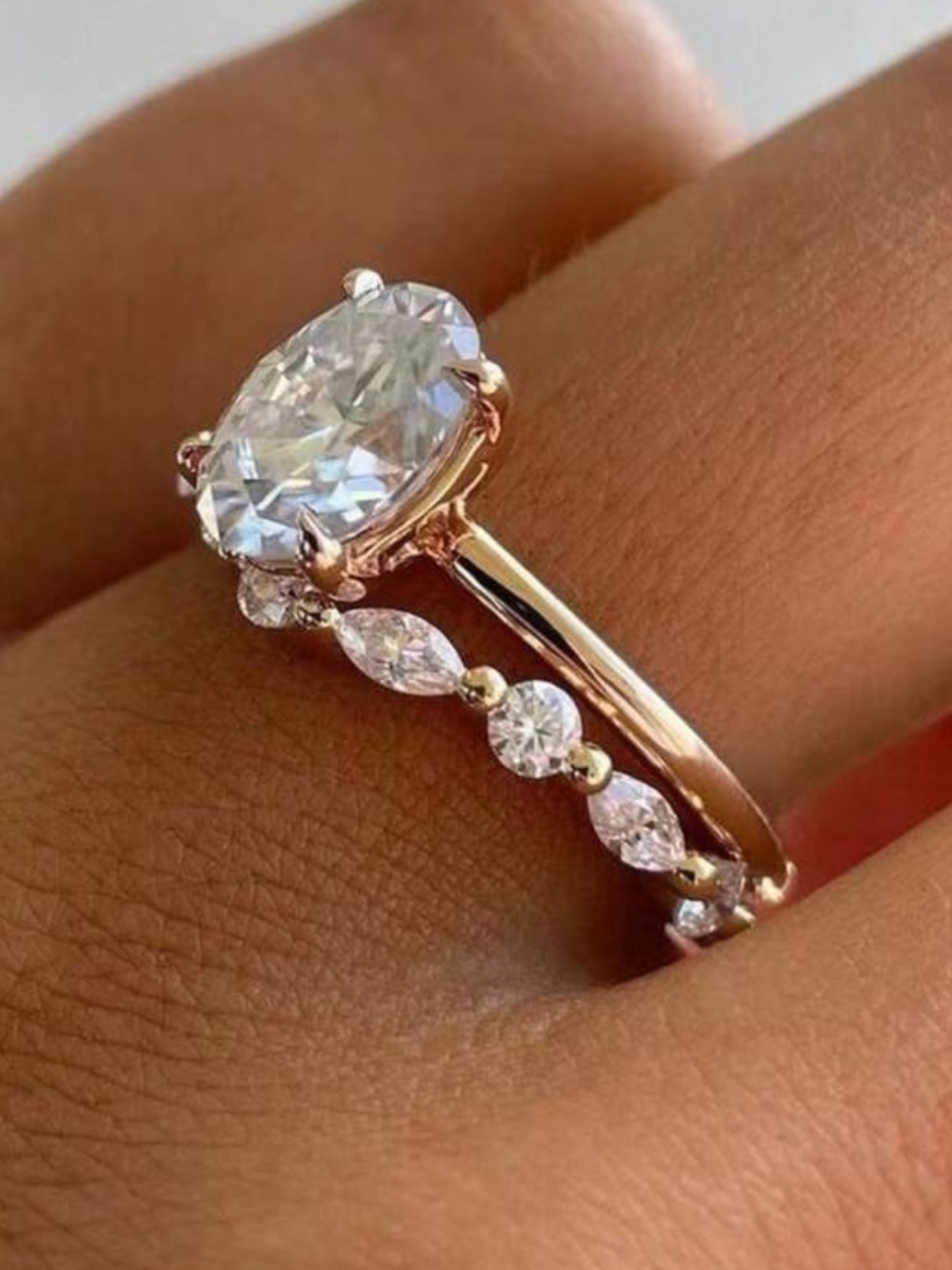 Gold ring set - Picture 2 of 3